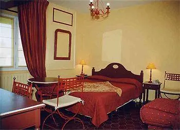 Hotel Du Midi 3*